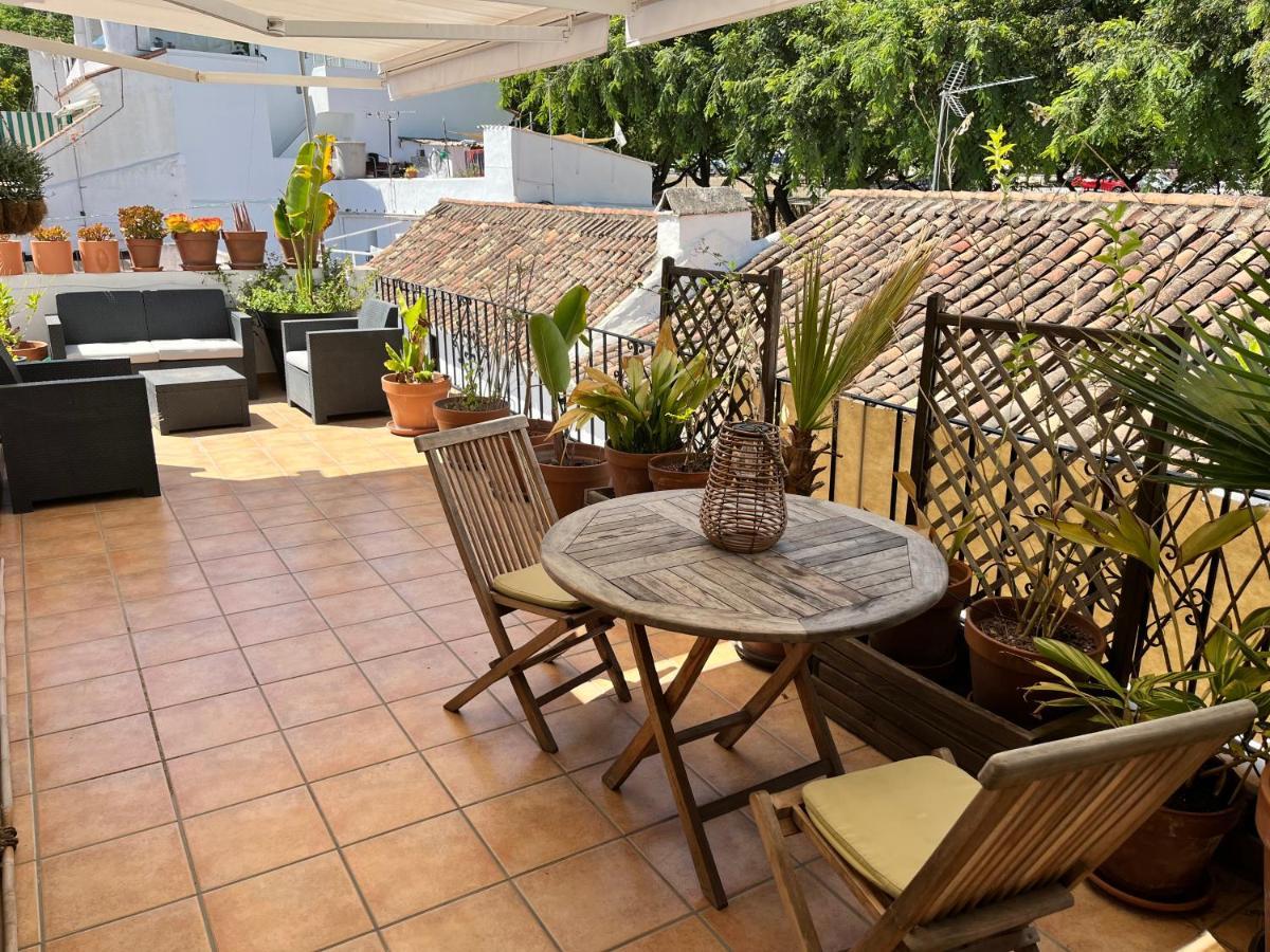 דירות Big Terrace Penthouse In Marbella Old Town מראה חיצוני תמונה